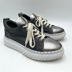 Andia Fora metallic silver Italian leather sneakers size 40/10